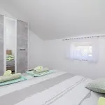 Tia Mit Meerblick By Interhome דירה *