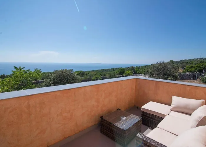 Tia Mit Meerblick By Interhome Apartmán Veli Lošinj