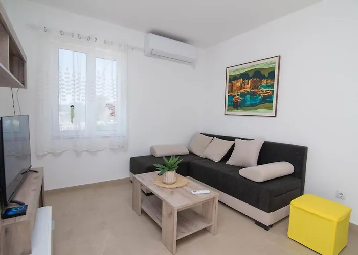 Tia Mit Meerblick By Interhome *