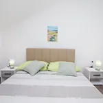 Tia Mit Meerblick By Interhome Apartamento *