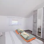 Apartamento Tia Mit Meerblick By Interhome *