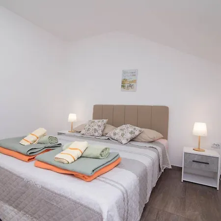 Tia Mit Meerblick By Interhome Apartamento *